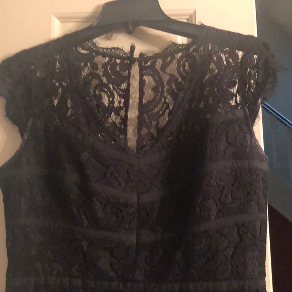 Black lace cocktail dress - Picture 2 of 4